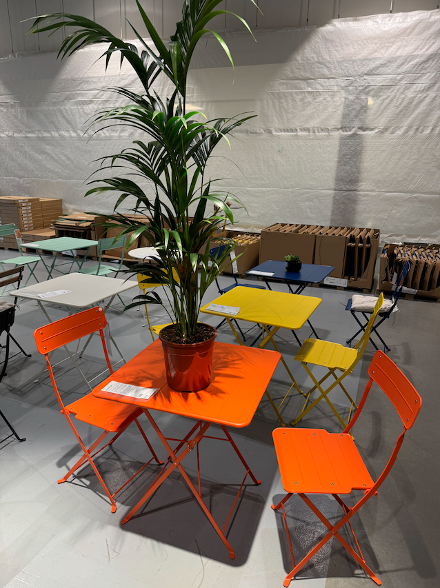 I love the new SUNDSÖ table from Ikea (Orange!)